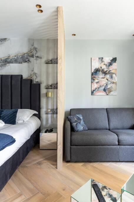 Neuilly/Paris :Magnifique Appartement 4P Exterior foto